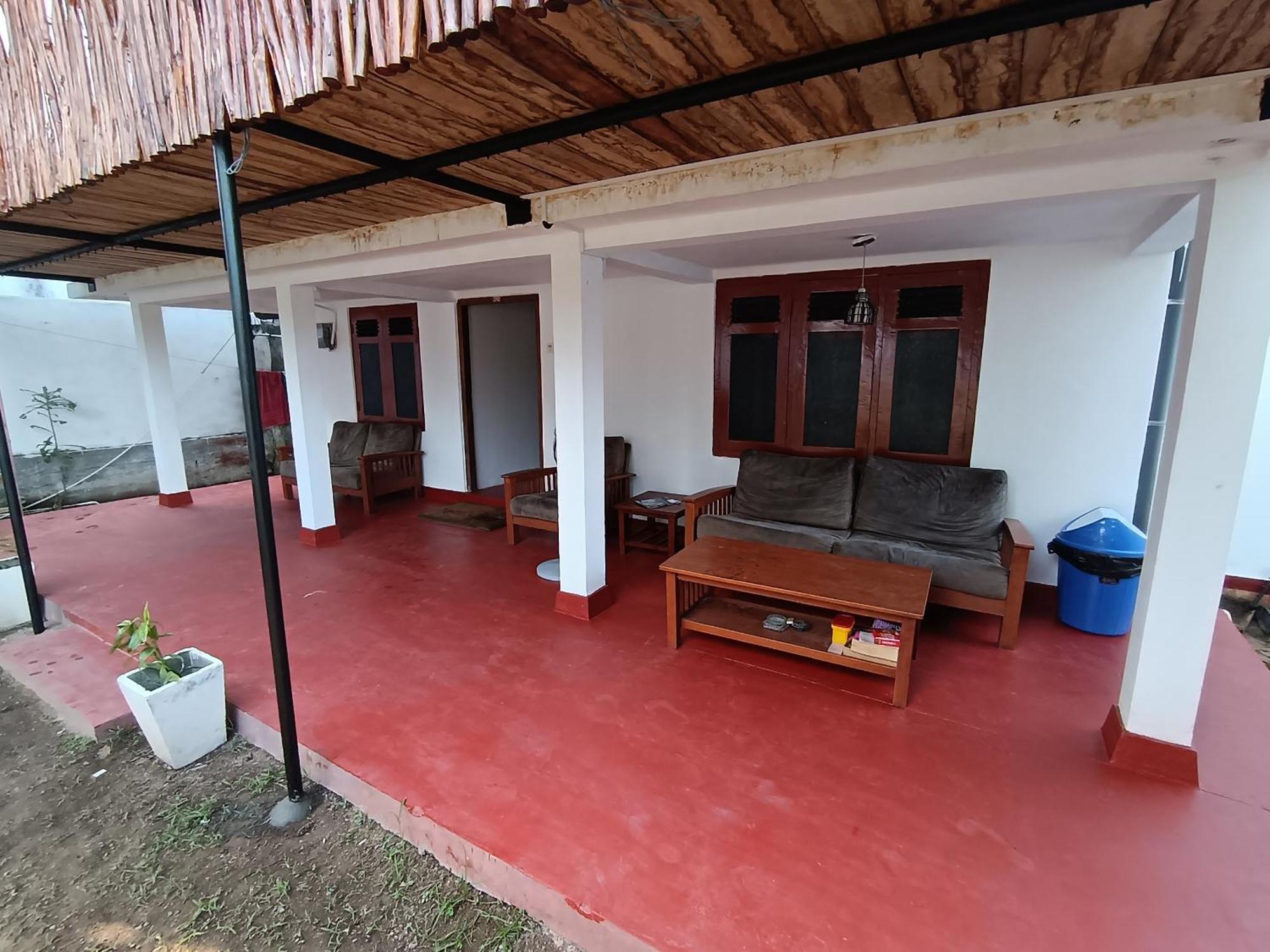 One More Day Hostel Weligama Εξωτερικό φωτογραφία