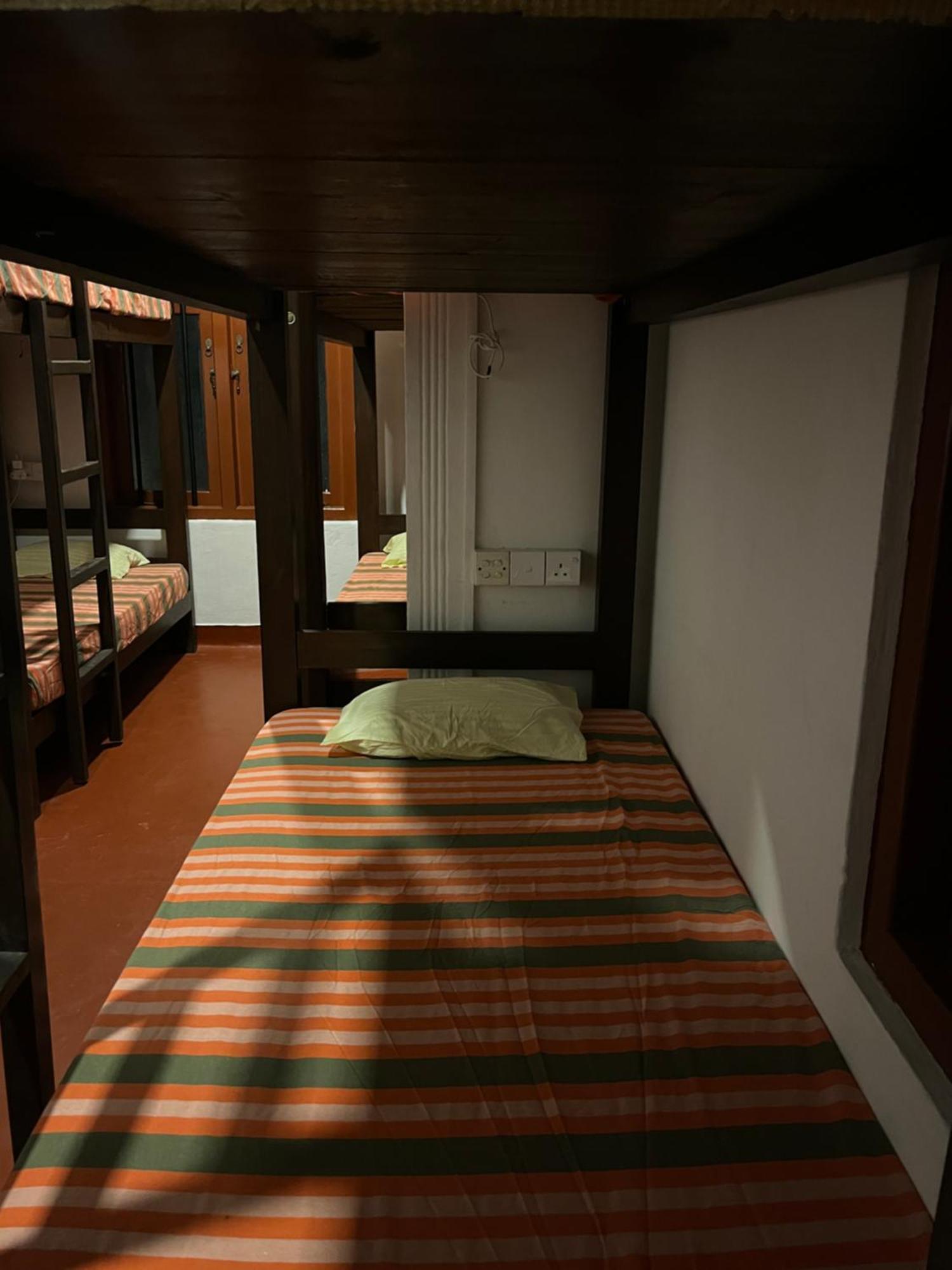 One More Day Hostel Weligama Εξωτερικό φωτογραφία