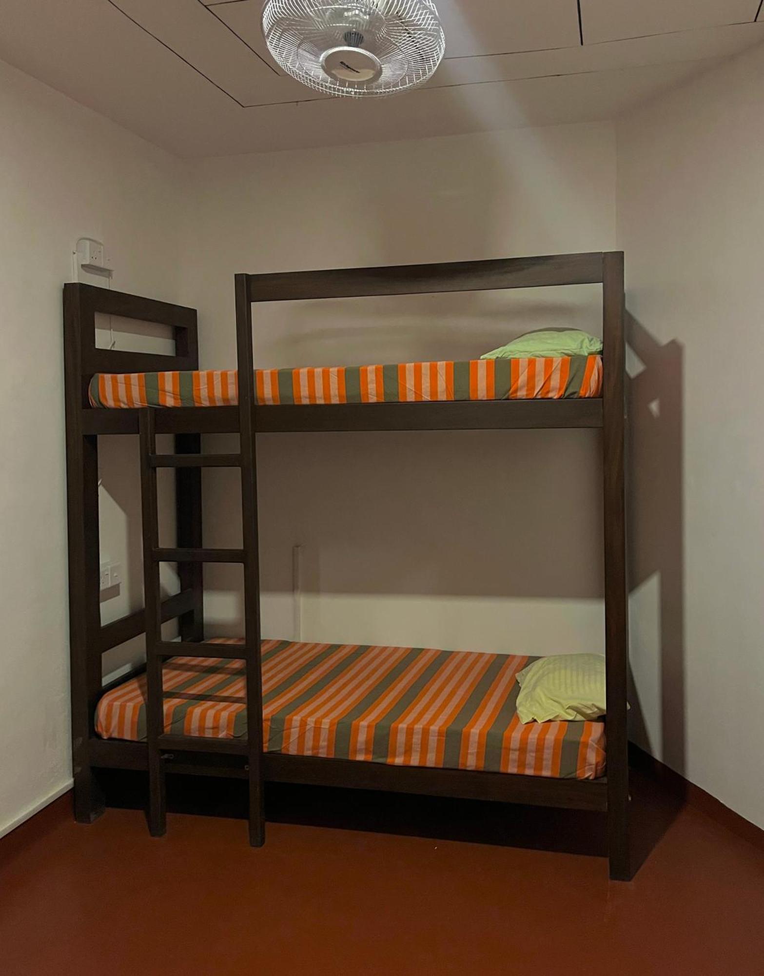 One More Day Hostel Weligama Εξωτερικό φωτογραφία